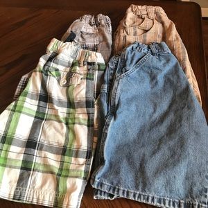 4 pairs of boys shorts, size 10 Husky